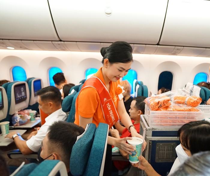 Ảnh 2_ Trong những năm vừa qua, Vietnam Airlines đã tham gia nhiều hoạt động hướng đến xây dựng xã hội bình đẳng (1).jpeg