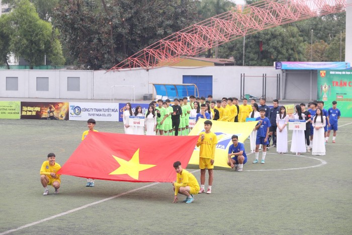 Giải bóng đá học sinh Trung học phổ thông Hà Nội - An ninh Thủ đô lần thứ XXIII năm 2024 Cúp Number 1 Active diễn ra ngày 15/12 vừa qua.