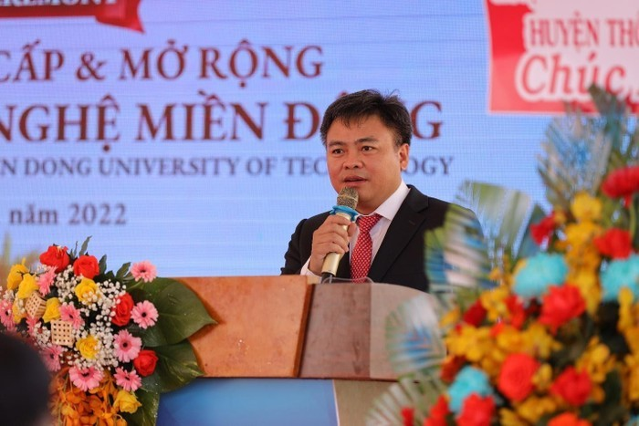 Phó Giáo sư, Tiến sĩ Phạm Văn Song, Hiệu trưởng Trường Đại học Công nghệ miền Đông. Ảnh: TG