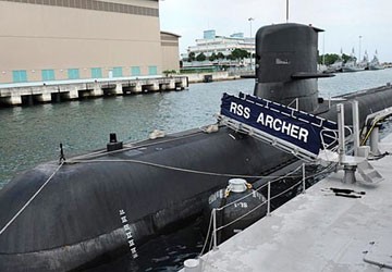 Tàu ngầm RSS Archer chính thức hoạt động tại Singapore ngày 2-12. Ảnh: Hải quân Singapore
