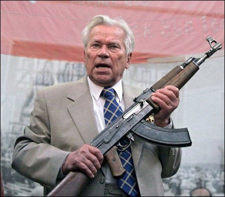 Kalashnikov - nhà chế tạo súng trường tự động AK-47 nổi tiếng của Nga