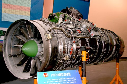 Động cơ máy bay WS-10A do Trung Quốc tự sản xuất.