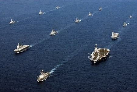Mỹ có "nghĩa vụ phòng thủ" nhóm đảo Senkaku của Nhật Bản. Trong hình là Mỹ-Nhật tiến hành diễn tập quân sự liên hợp do quân Mỹ công bố