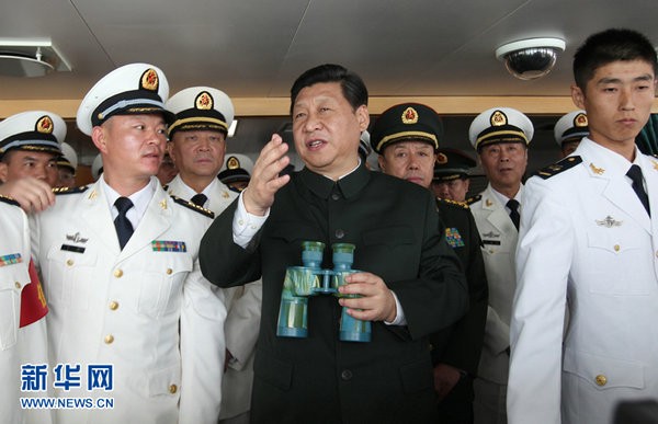 Ngay sau khi được bầu làm Tổng Bí thư, Chủ tịch Quân ủy Trung ương Đảng Cộng sản Trung Quốc, ông Tập Cận Bình đã nhanh chóng đến thị sát "Chiến khu Quảng Châu" và Hạm đội Nam Hải, lên thăm tàu khu trục phòng không Lan Châu số hiệu 171
