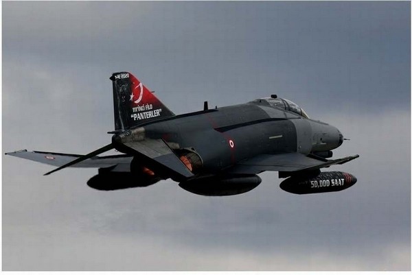 Ngày 22 tháng 6 năm 2012, máy bay F-4E của Thổ Nhĩ Kỳ khi tiến hành do thám Syria đã bị tên lửa Pantsir-S1 của lữ đoàn 73, sư đoàn 26, quân đoàn phòng không Syria bắn rơi.