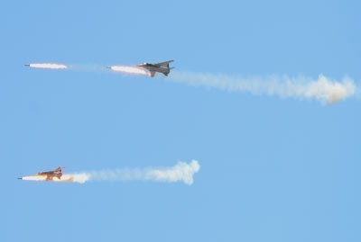 Máy bay chiến đấu Không quân Syria trong một cuộc diễn tập quân sự năm 2012.