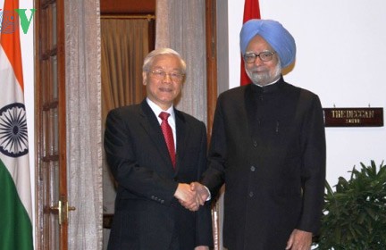 Tổng bí thư Nguyễn Phú Trọng và Thủ tướng Ấn Độ Singh