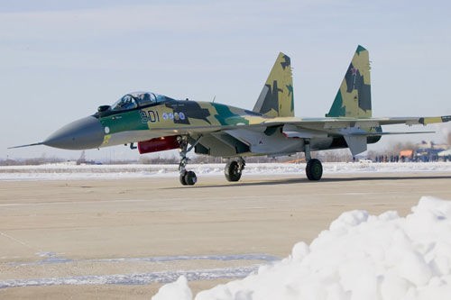 Máy bay chiến đấu đa năng Su-35 Nga