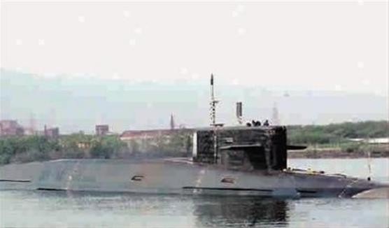 Tàu ngầm hạt nhân Arihant Ấn Độ chạy thử trên biển