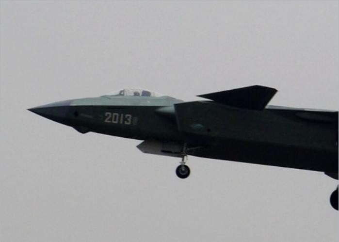 Trung Quốc đang phát triển máy bay chiến đấu tàng hình J-20