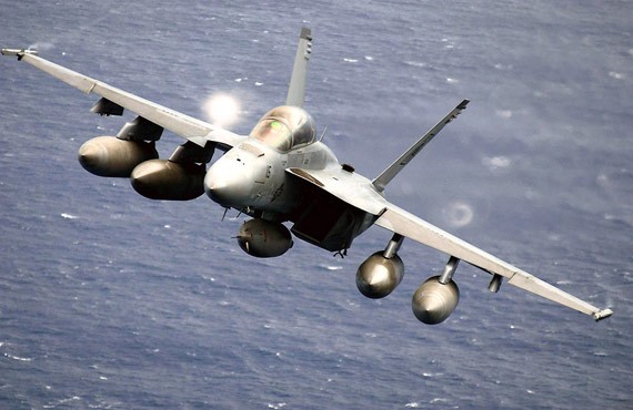 Máy bay chiến đấu F/A-18E/F Super Hornet Hải quân Mỹ