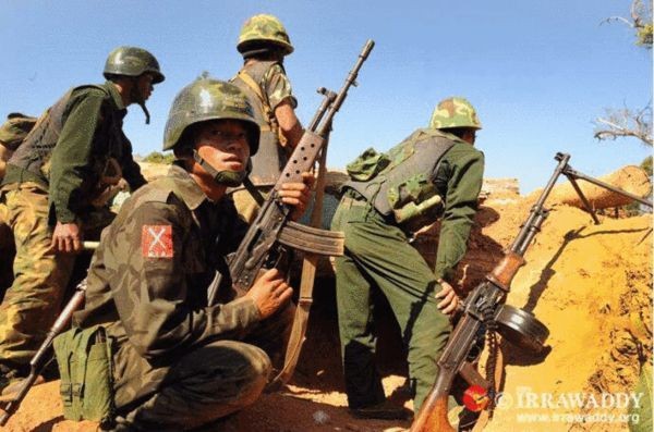Chiến sự tại khu vực Kokang, miền bắc Myanmar (nguồn mạng sina TQ)