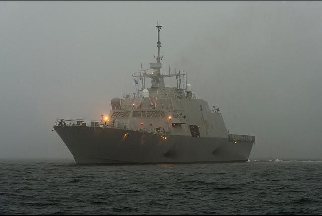 Tàu tuần duyên USS Fort Worth Hải quân Mỹ