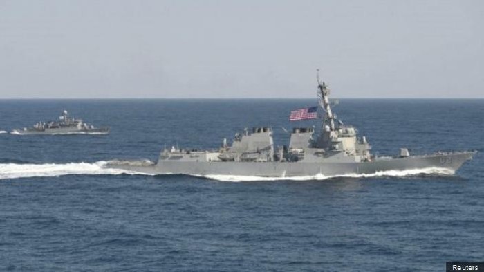 Tàu khu trục tên lửa USS Lassen DDG-82 Hải quân Mỹ