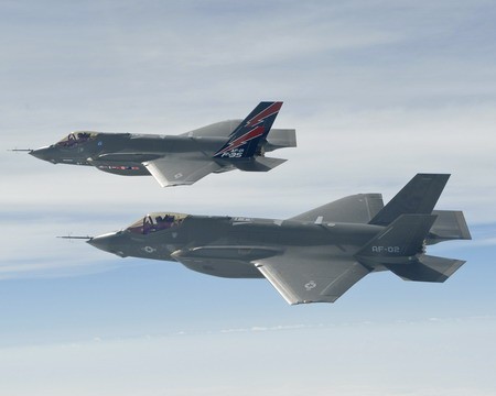 Máy bay chiến đấu tàng hình F-35 Mỹ