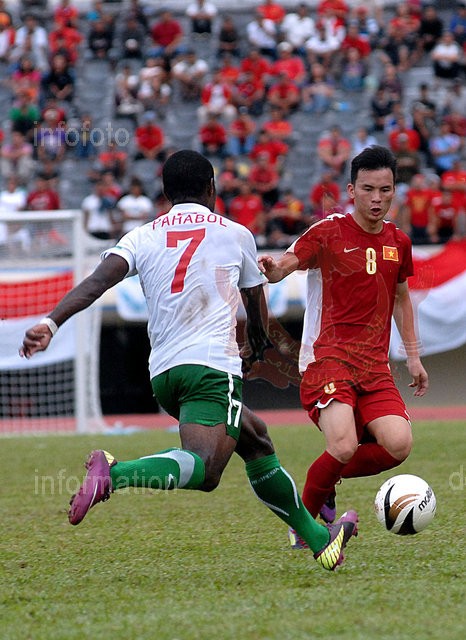 Chiều nay (7/3), U.19 Việt Nam đã thi đấu trận bán kết tại giải U.21 Quốc tế Brunei tranh Cúp Hassanal Bolkiah 2012 với đối thủ U.21 Indonesia.