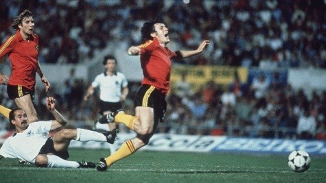 Trận chung kết EURO 1980: Tây Đức 2 - 1 Bỉ