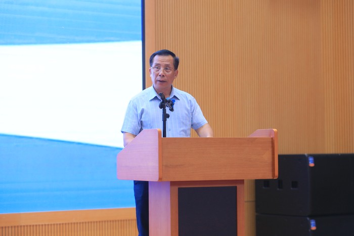 Tiến sĩ Nguyễn Tiến Hùng ủng hộ Quốc hội cần có giám sát chuyên đề về chính sách tín dụng cho sinh viên. (Ảnh: website nhà trường)