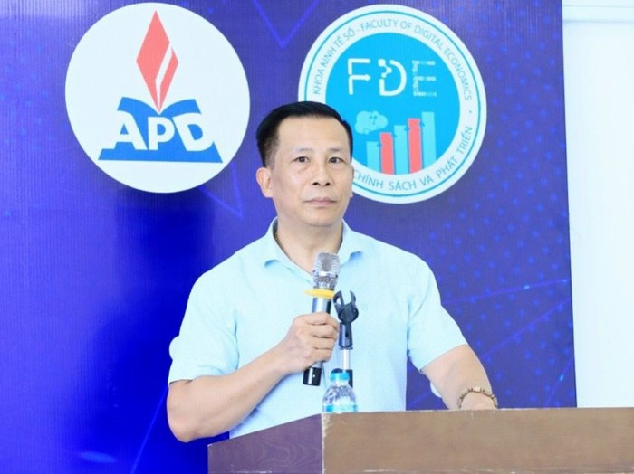 Tiến sĩ Nguyễn Tiến Hùng, Trưởng phòng Chính trị và Công tác sinh viên, Học viện Chính sách và Phát triển. (Ảnh: NVCC)