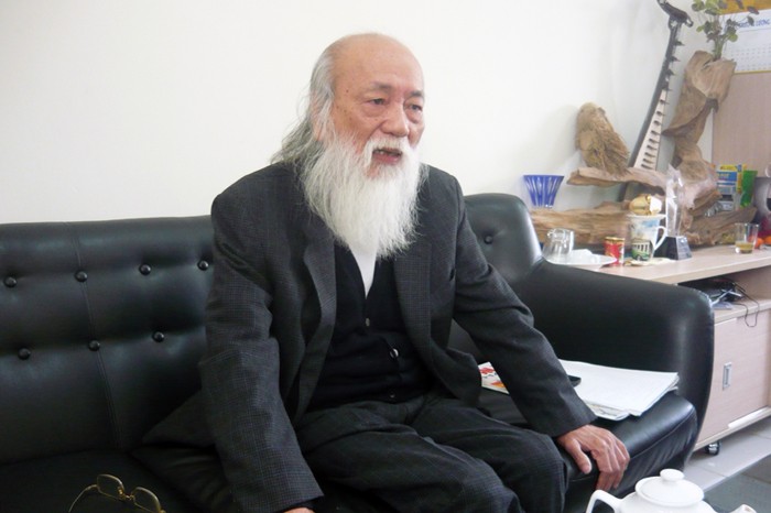 Giáo sư Văn Như Cương