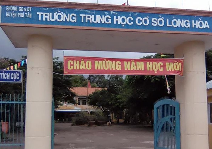 Ảnh trường Trung học cơ sở Long Hòa.