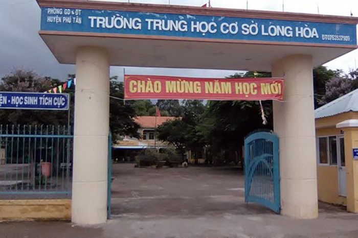 Ảnh: Trường Trung học cơ sở Long Hòa.