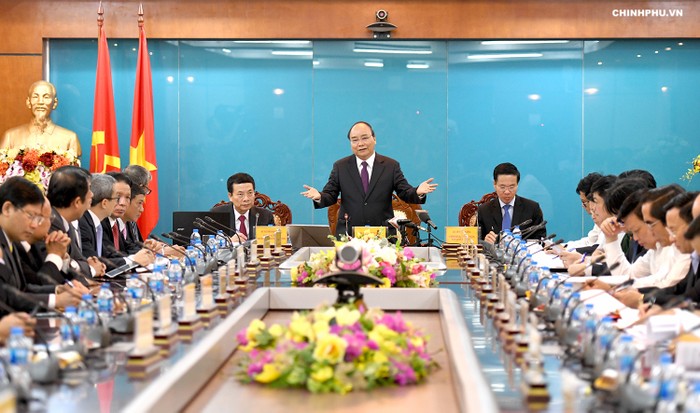 Thủ tướng Nguyễn Xuân Phúc chỉ ra một số nhiệm vụ Bộ phải tập trung triển khai thời gian tới. (Ảnh: VGP)