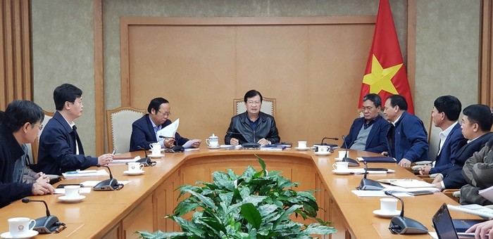 Phó Thủ tướng Trịnh Đình Dũng chủ trì cuộc họp. Ảnh: VGP