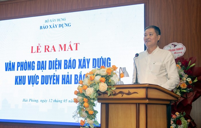 Ông Nguyễn Anh Dũng – Trưởng Ban Tuyên giáo Đảng ủy Bộ Xây dựng, Bí thư Chi bộ, Tổng Biên tập Báo Xây dựng phát biểu tại Lễ ra mắt.