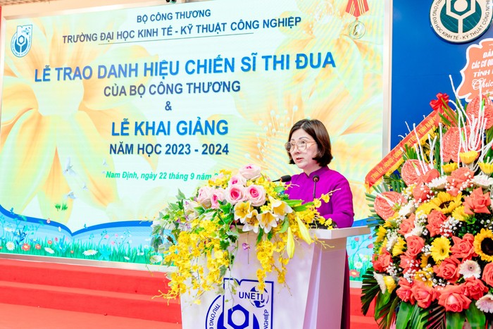 ĐH Kinh tế – Kỹ thuật Công nghiệp khai giảng năm học, chào đón hơn 5.600 tân SV ảnh 14