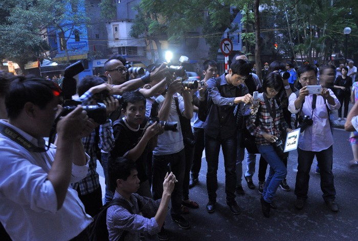 Lực lượng phóng viên báo chí đông đảo tác nghiệp tại lễ Quốc tang.