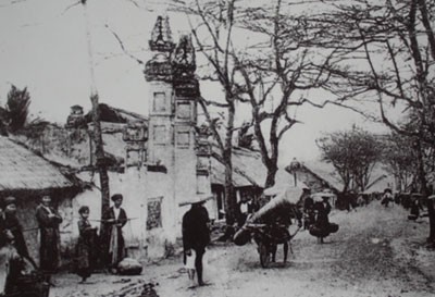 Phố Sinh Từ chuyên kinh doanh dao kéo từ cuối thế kỷ XIX, nay là phố Nguyễn Khuyến.