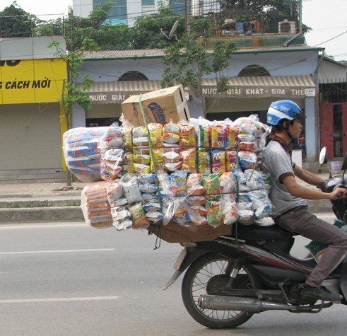 Mang cái ngông xuống phố và coi thường tính mạng của chính bản thân