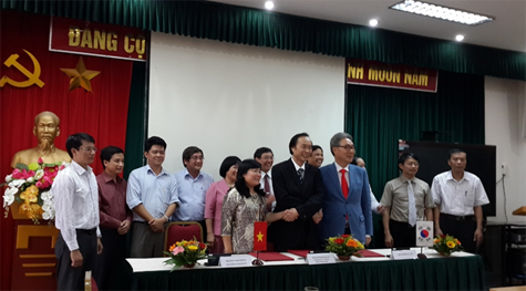 Lễ ký biên bản ghi nhớ (MOU) giữa Tổng cục Dạy nghề, Bộ Lao động Thương binh & Xã hội và Công ty ISEP Hàn Quốc về hợp tác đào tạo giáo viên Việt Nam tại Hàn Quốc
