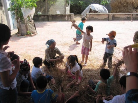 Công việc này rất vui. Chùm ảnh: Tìm giải pháp cải thiện khả năng học hỏi của trẻ Chùm ảnh: Chủ tịch nước trồng cây lưu niệm tại Trường ĐH KHXH & NV Chùm ảnh: Học sinh Hà Nội co ro trong cái lạnh đầu mùa