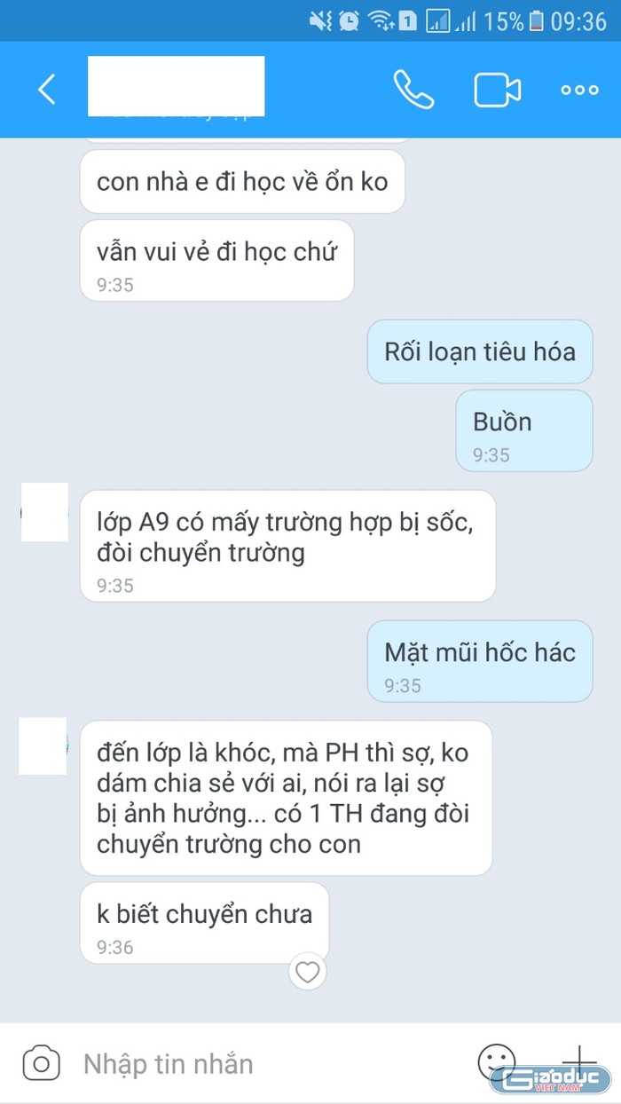 Một số em phải đi học nhờ đã sốc và mệt mỏi. (ảnh chụp màn hình của phụ huynh học sinh)