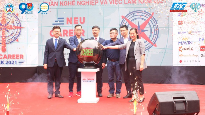 Nghi thức khai mạc Tuần nghề nghiệp và việc làm năm 2021