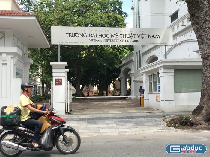 Nhiều lùm xùm ở trường Đại học Mỹ thuật Việt Nam vẫn chưa được giải quyết triệt để. Ảnh: Vũ Phương