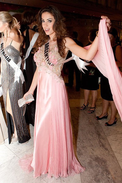 Cùng ngắm một số người đẹp khác. Trong ảnh là Hoa hậu Argentina 2011, Natalia Rodriguez.