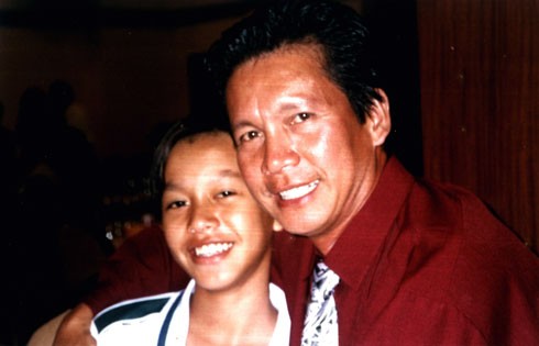 Hai người có với nhau hai mặt con. Con trai cả là Bfui Vũ Long, sinh năm 1985, con trai thứ là Bùi Vũ Linh, sinh năm 1990.