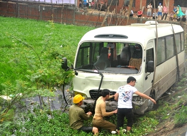 Rất may vụ tai nạn không thiệt hại về người