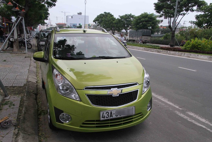 Nguồn gốc đầu tiên của chiếc xe Chevrolet Spark này từ đâu và vì sao xe này không được đưa vào hệ thống bảo hành toàn cầu của GM?. Ảnh Thùy Linh