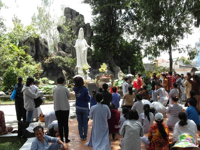 Sự việc ngoài ý muốn vừa qua tại Bắc Ninh, làm cho Đại đức Thích Tâm Từ lo lắng, sợ ảnh hưởng đến hình ảnh của chùa Hoằng Pháp, cũng như chuyến hành đạo ý nghĩa của Đại đức Thích Tâm Mẫn.