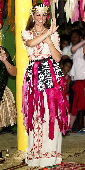 Trang phục dự hội ở Tuvalu