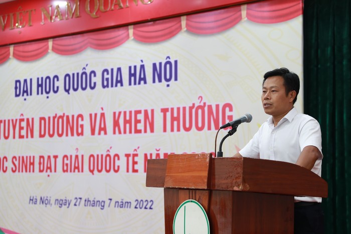 Giáo sư Lê Quân - Giám đốc Đại học Quốc gia Hà Nội phát biểu tại buổi lễ (ảnh: VNU)