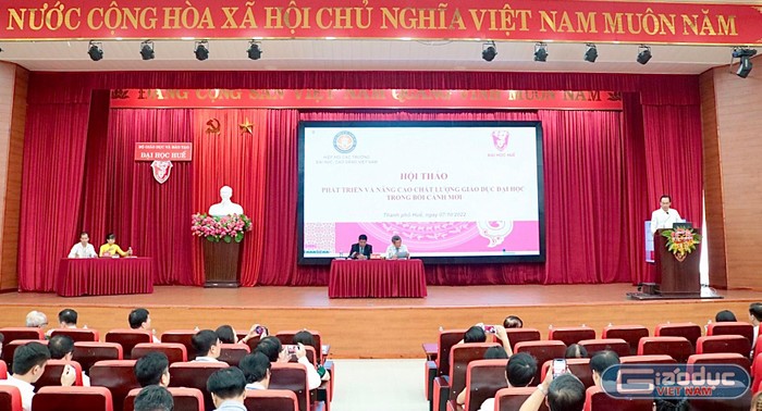 Hội thảo Khoa học Quốc gia: ’Phát triển và nâng cao chất lượng giáo dục đại học trong bối cảnh mới”. Ảnh: Doãn Nhàn