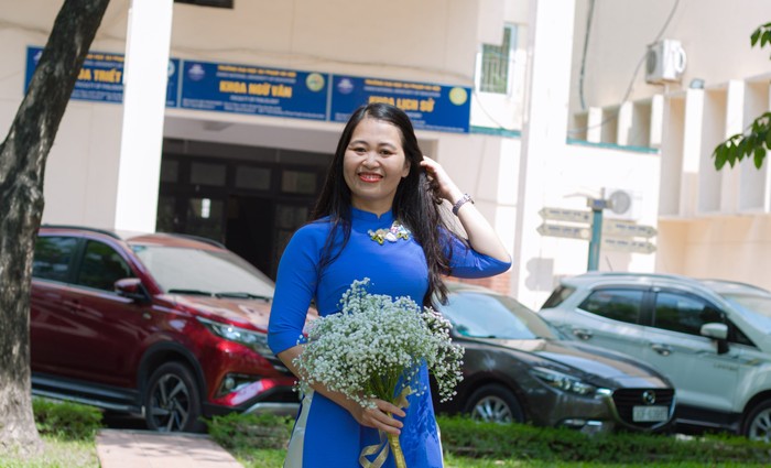 Cô giáo Nguyễn Thị Kiên Chung, giáo viên môn Ngữ văn - trường trung học phổ thông Đức Hợp - Hưng Yên. Ảnh: NVCC