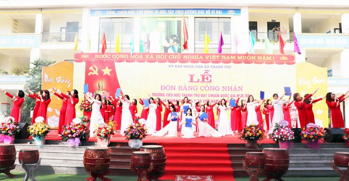 Trường Tiểu học Thanh Trù trong ngày đón Bằng đạt chuẩn Quốc gia mức độ 2, tháng 11/2022. Ảnh: Cổng thông tin điện tử thành phố Vĩnh Yên