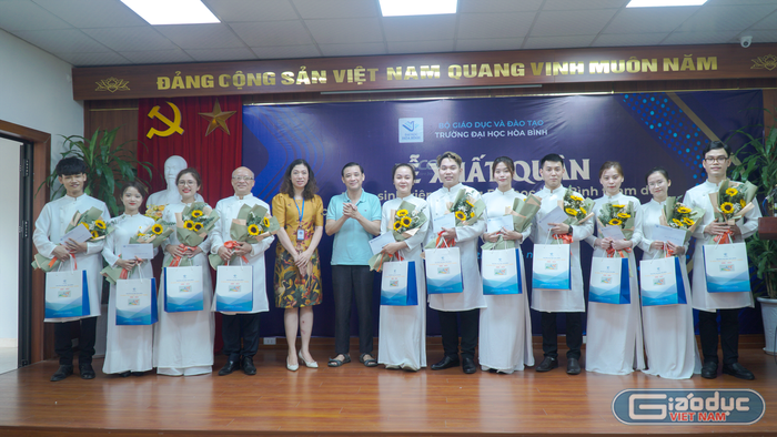 Sáng mai (22/4), đoàn sinh viên Trường Đại học Hòa Bình sẽ chính thức lên đường sang Trung Quốc tham dự chung kết cuộc thi