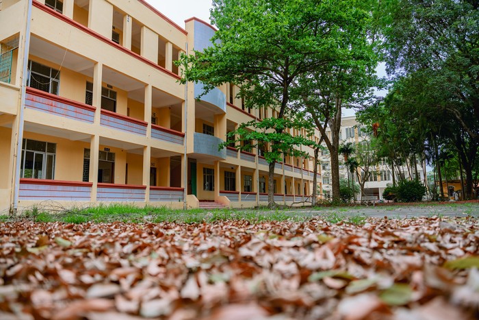 Một góc khuôn viên Trường Trung học phổ thông chuyên Vĩnh Phúc. Ảnh: Fanpage nhà trường